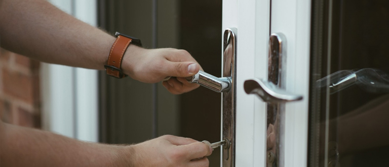 24 hour key locksmith East Palo Alto